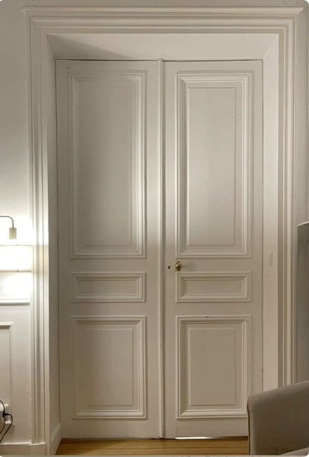 Siseuksed tahveldusega